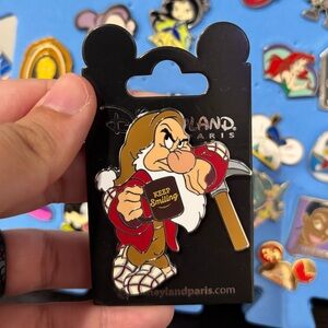 Disneyland Paris Grumpy in Pajamas Pin 2024